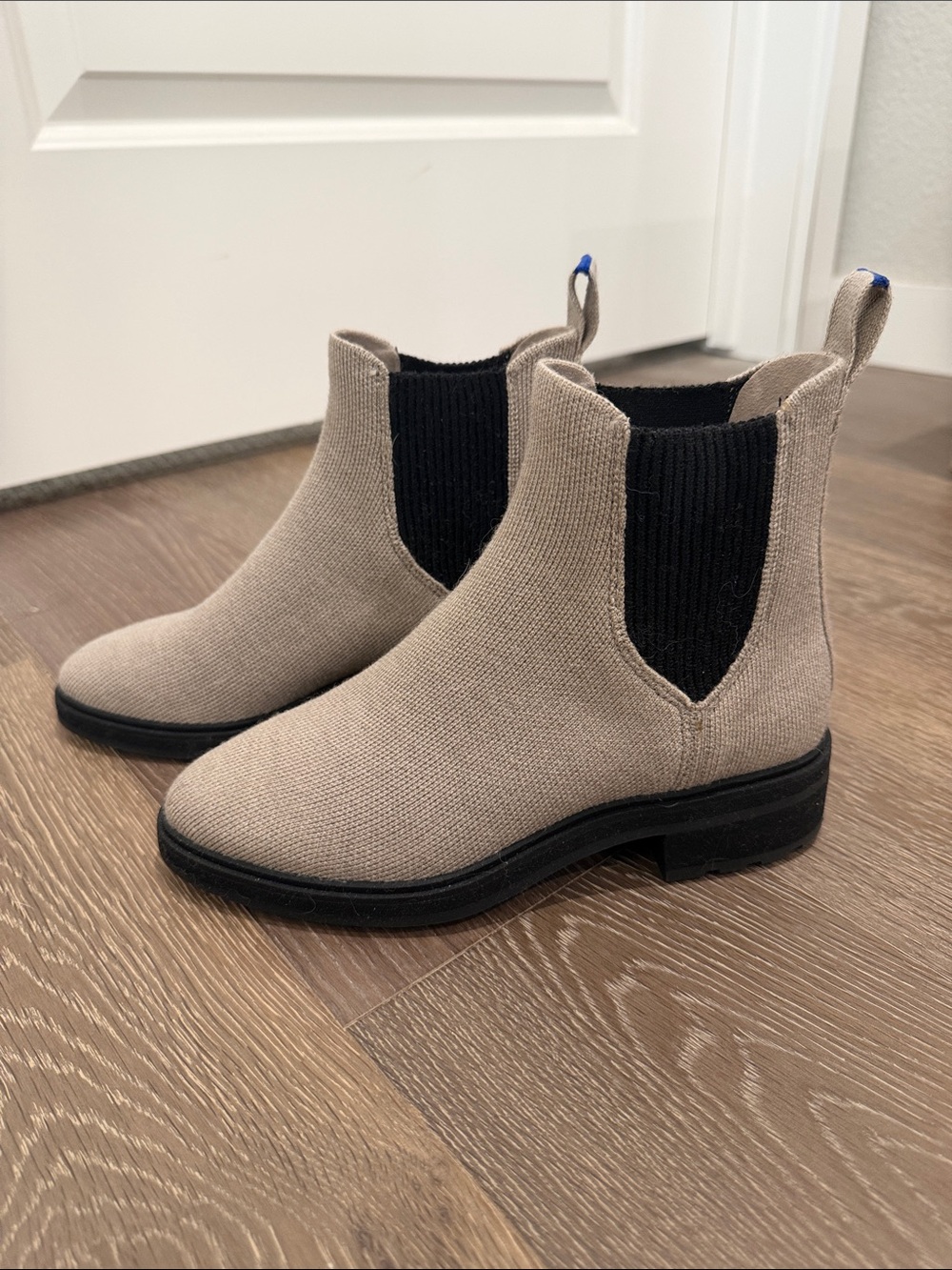 Rothy’s The Lug Boot Dove Chelsea Boots Size 5